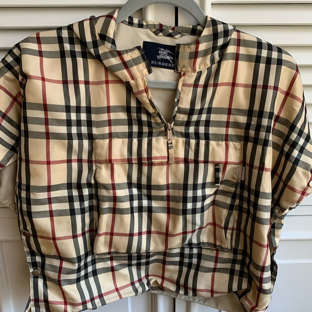 Burberry kids poncho/cape fits most 1-3 year olds